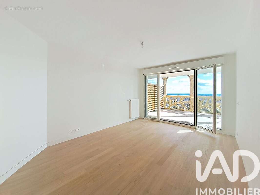 Photo 4 - Appartement à LE PLESSIS-ROBINSON