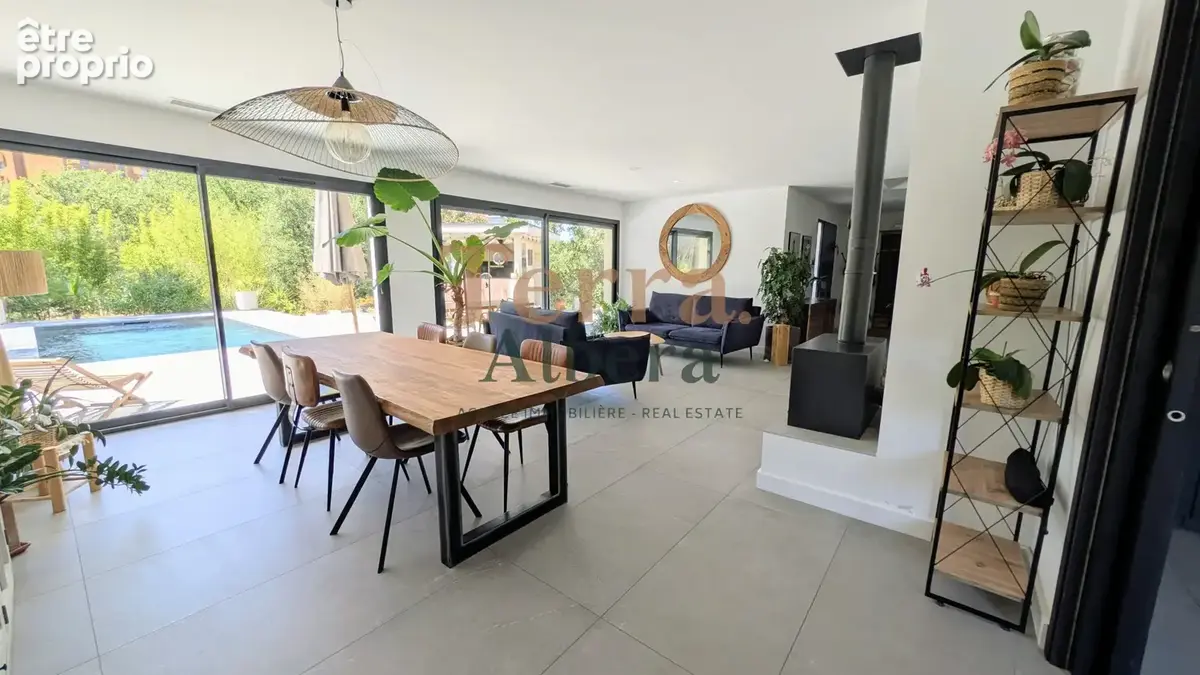 Villa contemporaine récente avec piscine, grand terrain, au calme et sans vis à vis - photo 10
