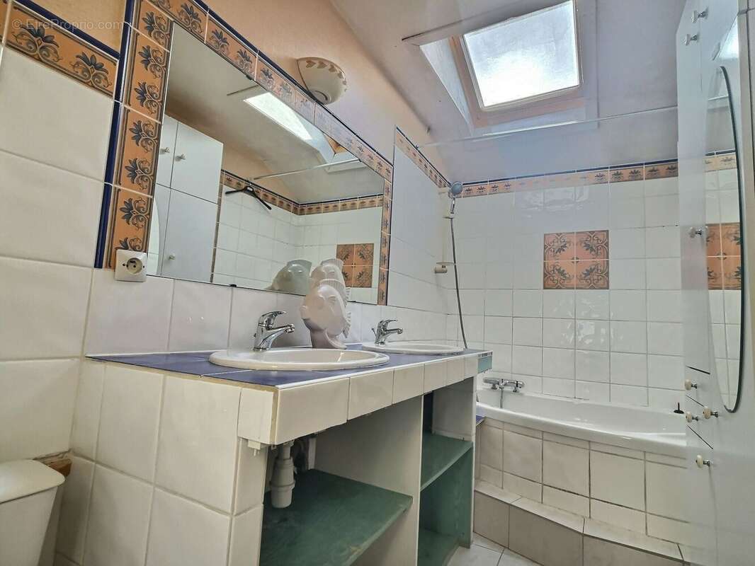 Maison à CORBEIL-ESSONNES