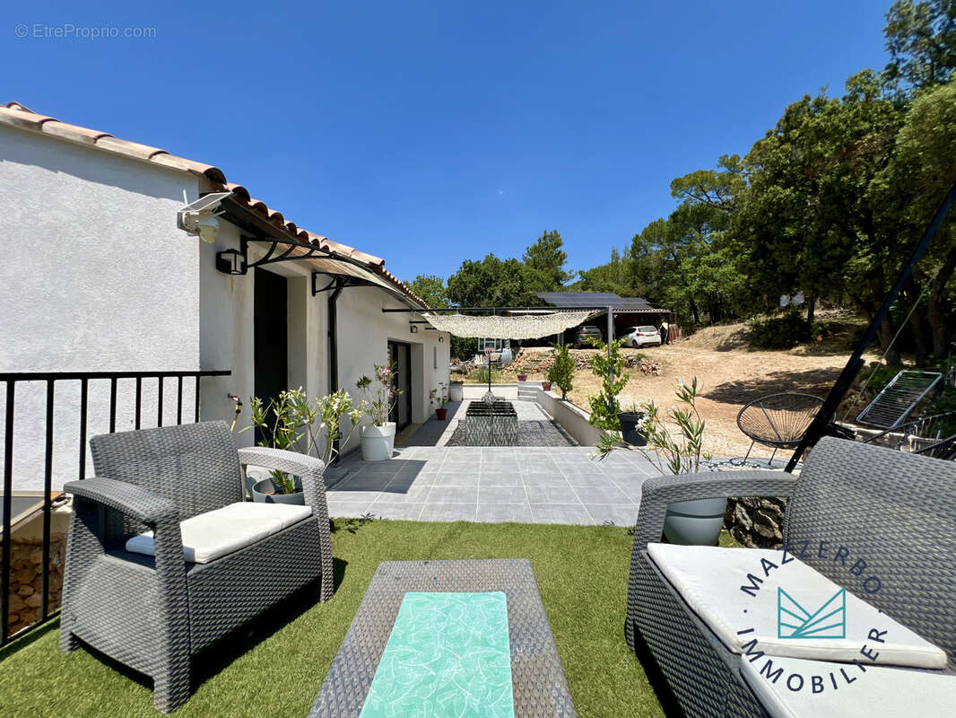 Maison à FREJUS