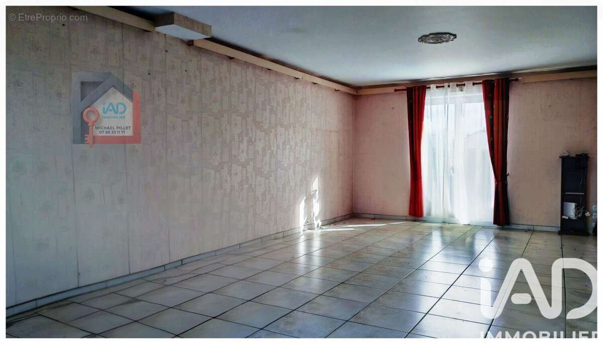 Photo 5 - Maison à SAINT-DOULCHARD