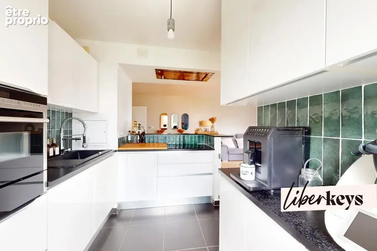 3 pièces 68 m² avec loggia au calme — Parking et cave - photo 3