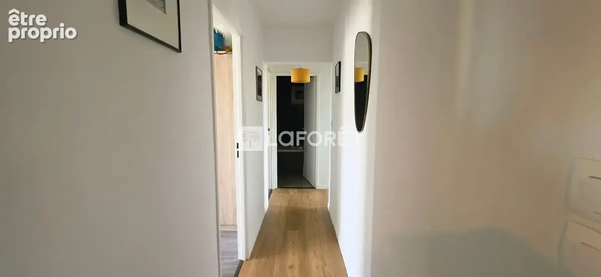 Appartement Saint Denis 4 pièce(s) 77.04m2 - photo 9