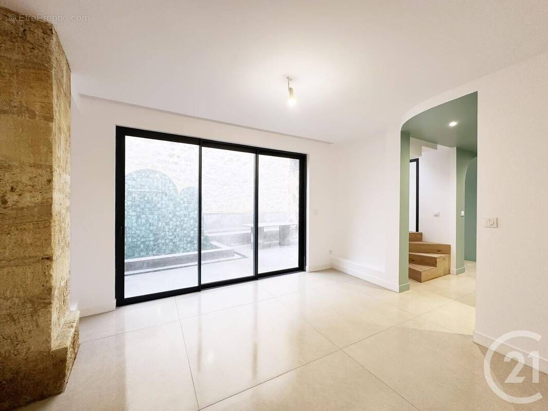 Maison à PUISSEGUIN