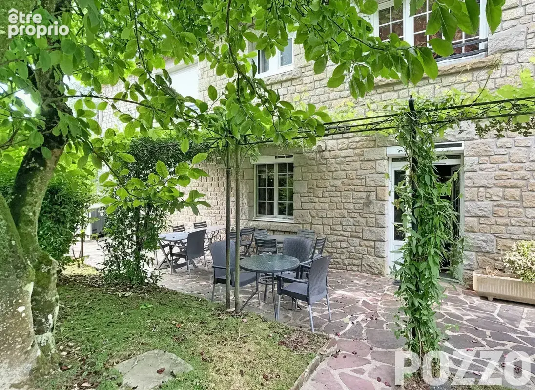 A Vendre - PROPRIETE 14 pièce(s) 405 m² à Val Couesnon  - Activité de chambres d'hôte + gîte - photo 4
