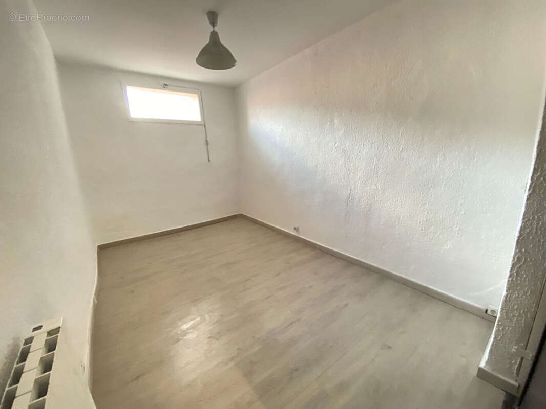 Appartement à OLLIOULES