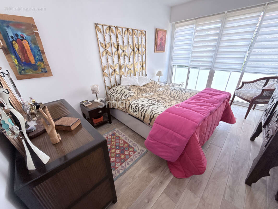 Appartement à BORMES-LES-MIMOSAS