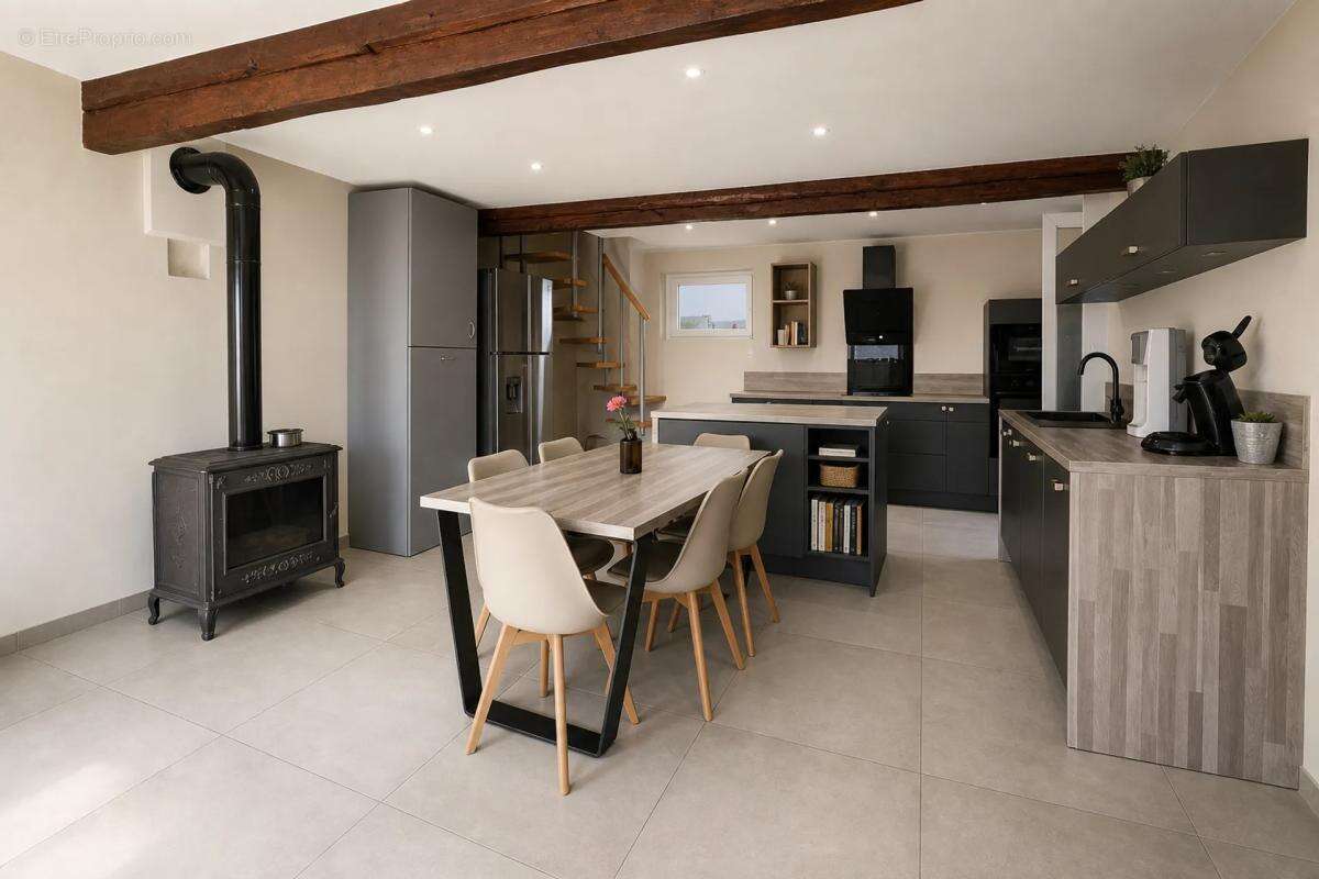 Maison mitoyenne de 135 m2 - photo 3