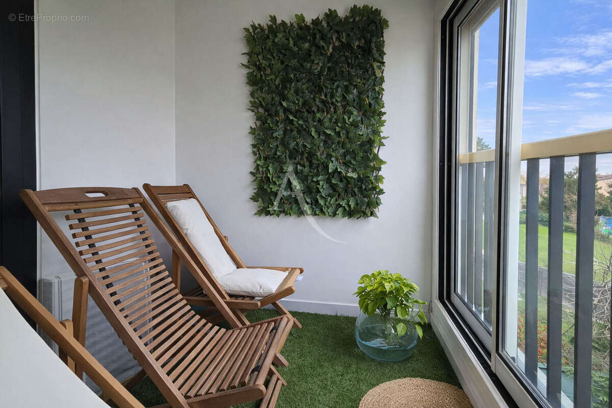 Appartement à TORCY