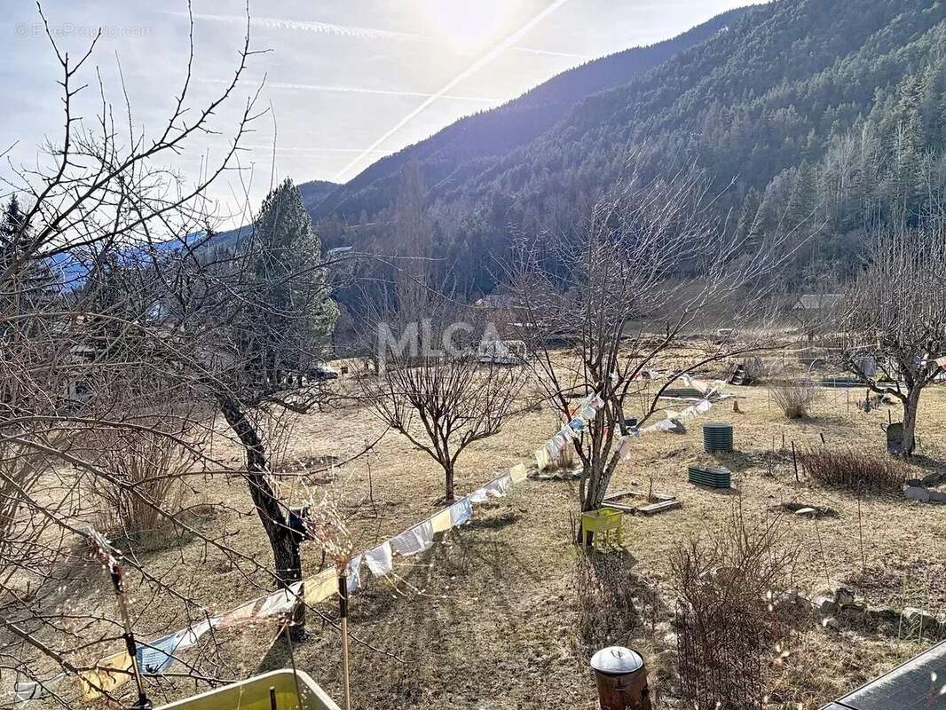 Maison à SAINT-ETIENNE-DE-TINEE