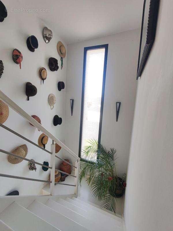 Maison contemporaine avec piscine - photo 8