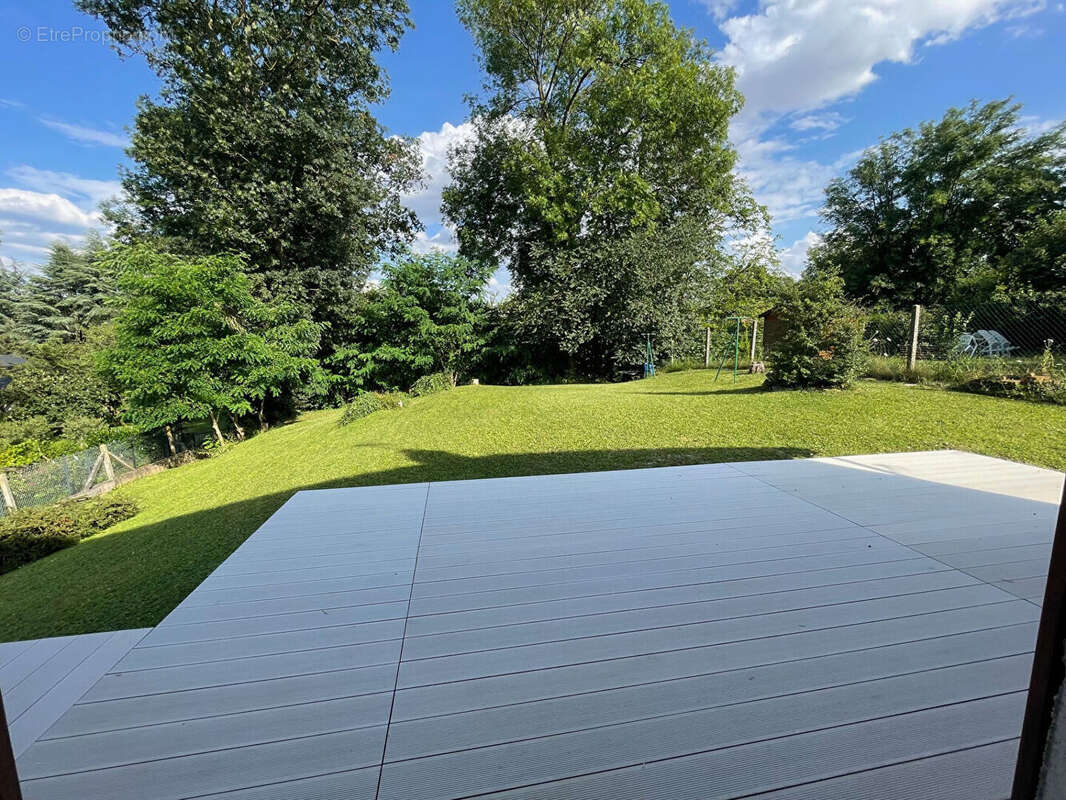 Maison à DROUE-SUR-DROUETTE