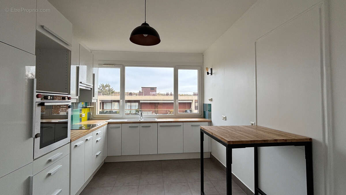 Résidence la Gaillarderie - Appartement 5 pièces dernier étage - photo 8