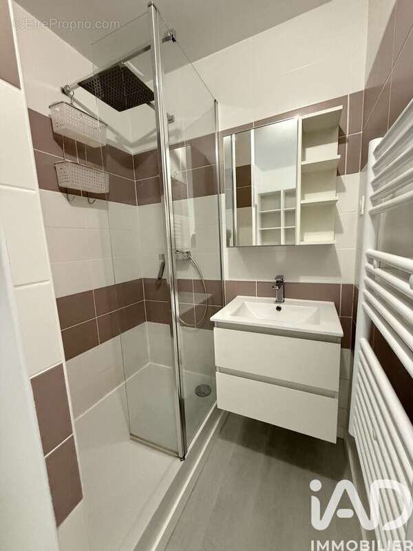 Photo 5 - Appartement à CRECY-LA-CHAPELLE