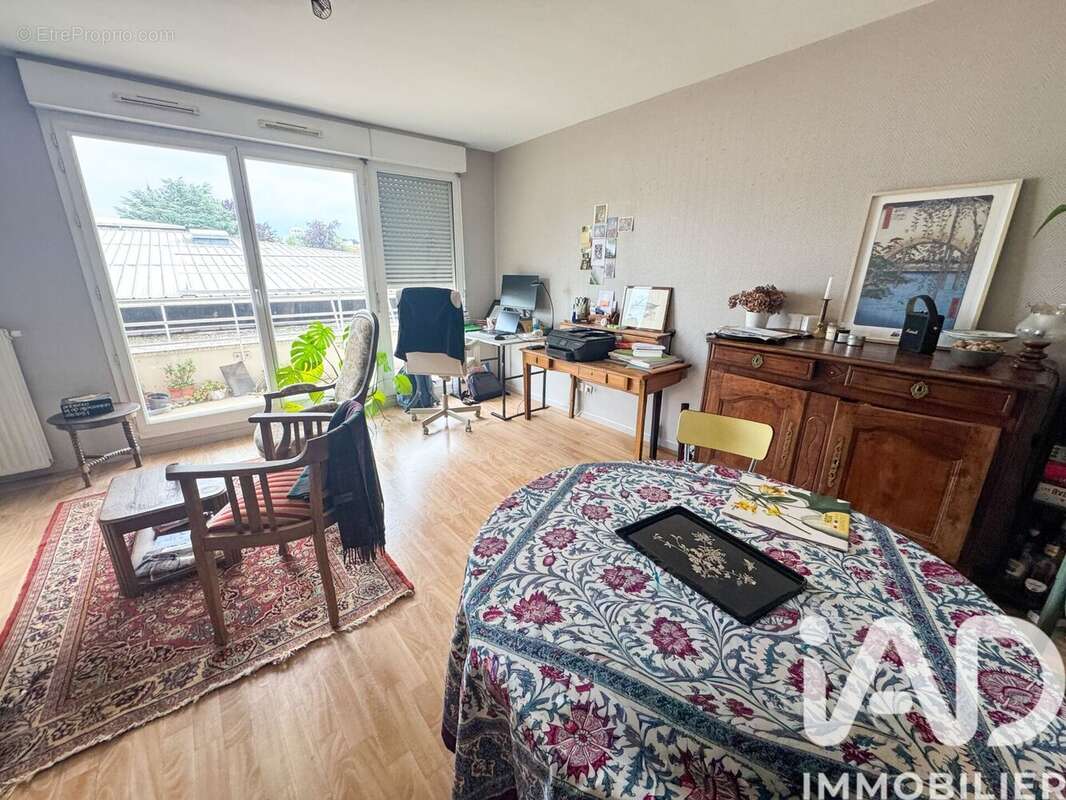 Photo 2 - Appartement à VALENCIENNES