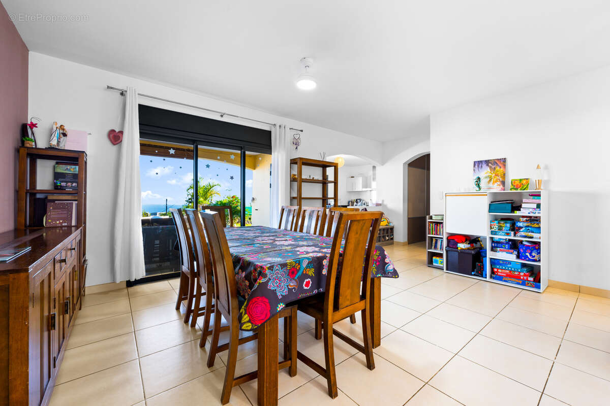 Maison à LA POSSESSION