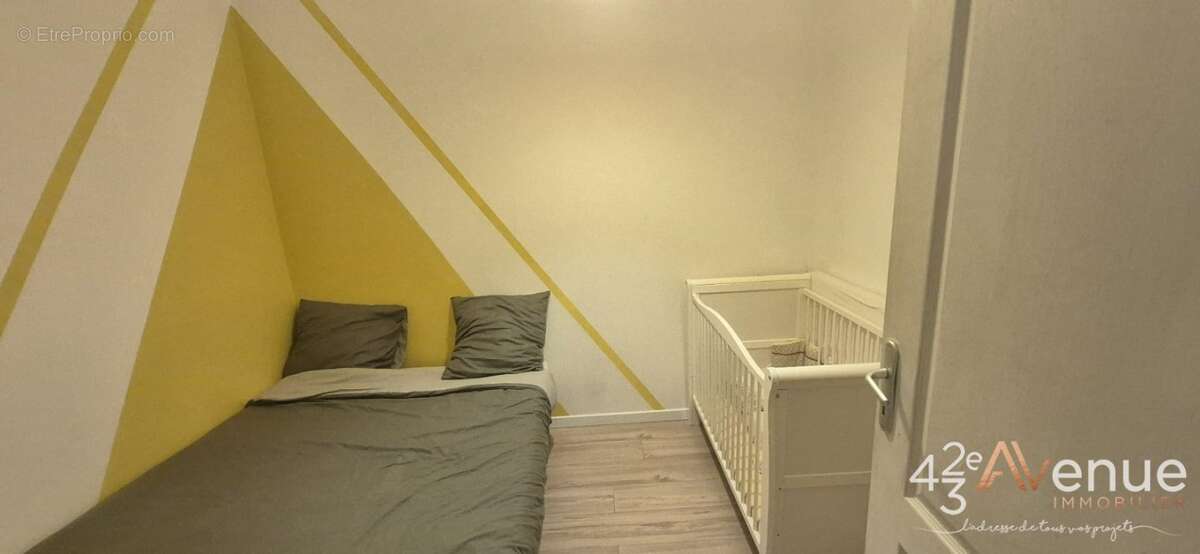 Maison 95 m² à Saint-Etienne  - photo 9