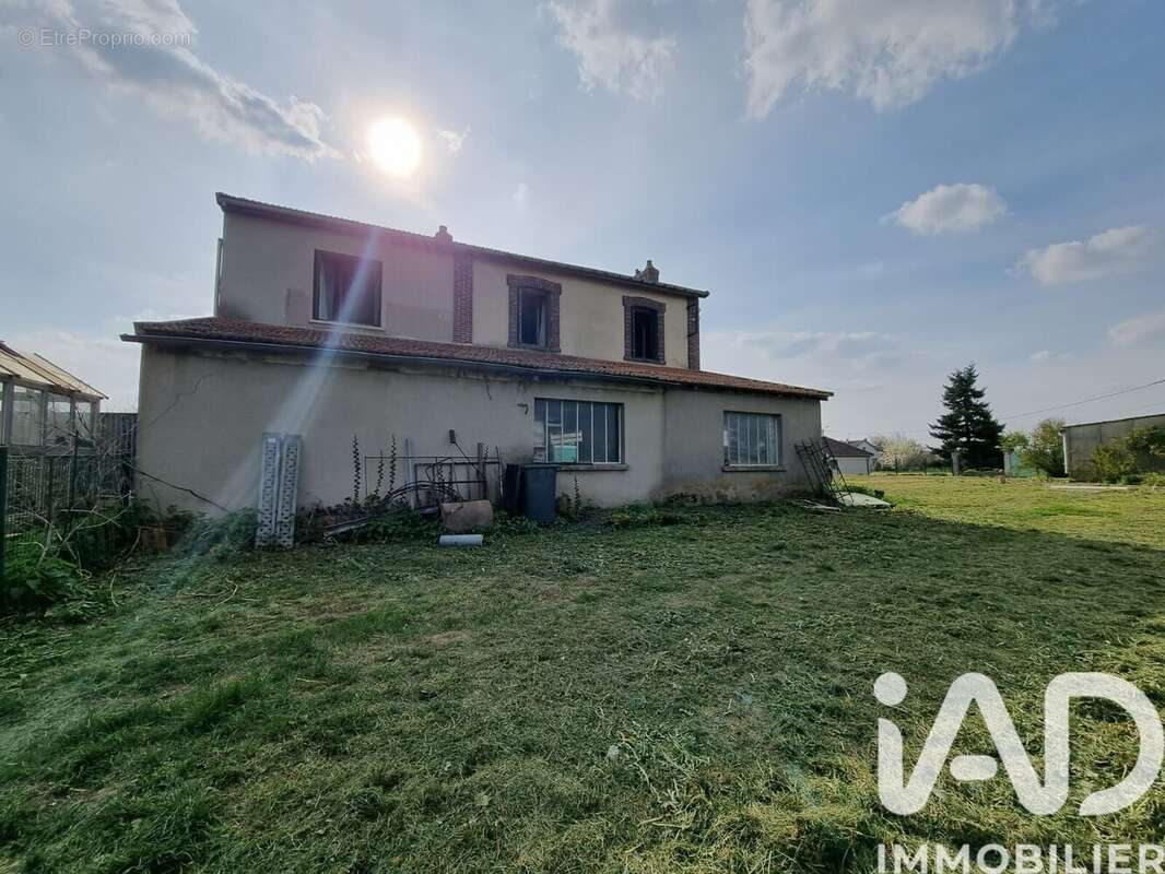 Maison 120 m² à Cuy  - photo 2