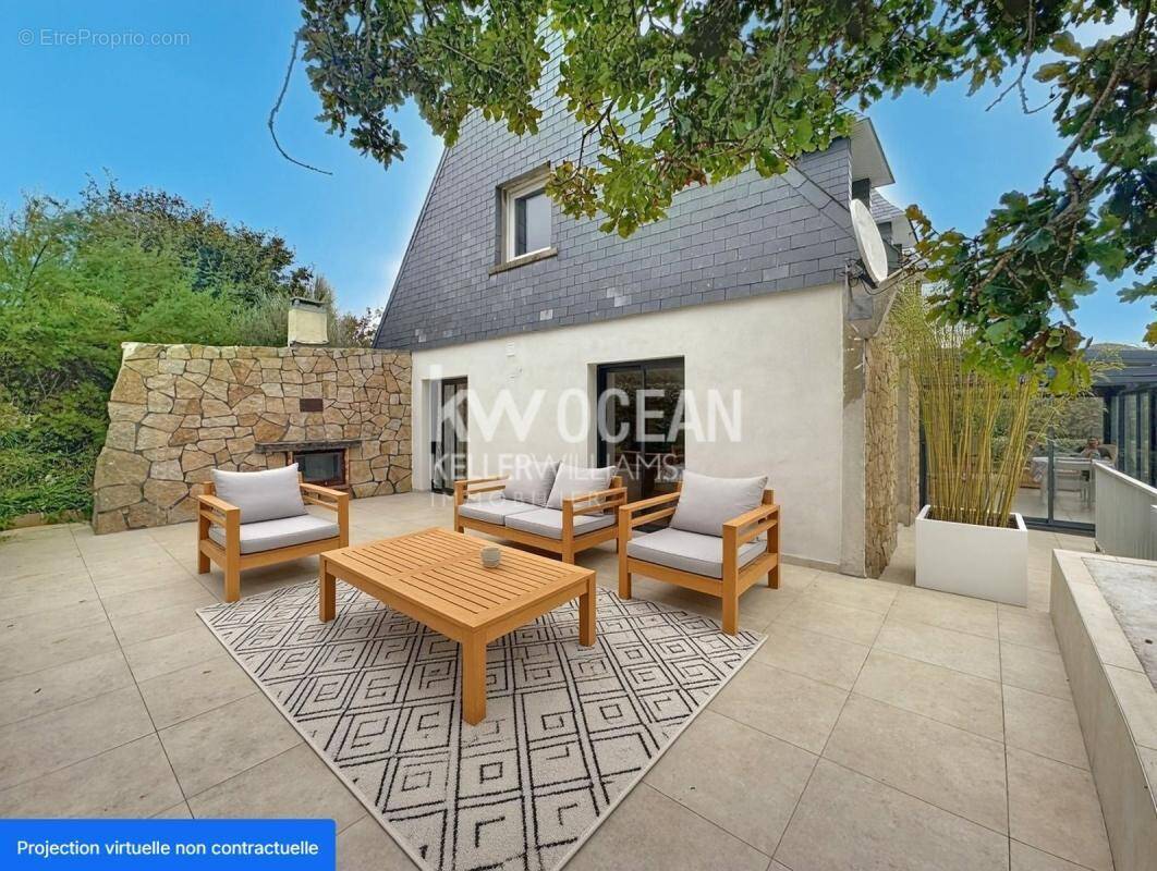 Maison à LOCMARIA-PLOUZANE