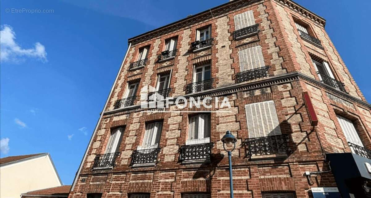 Appartement à GENNEVILLIERS