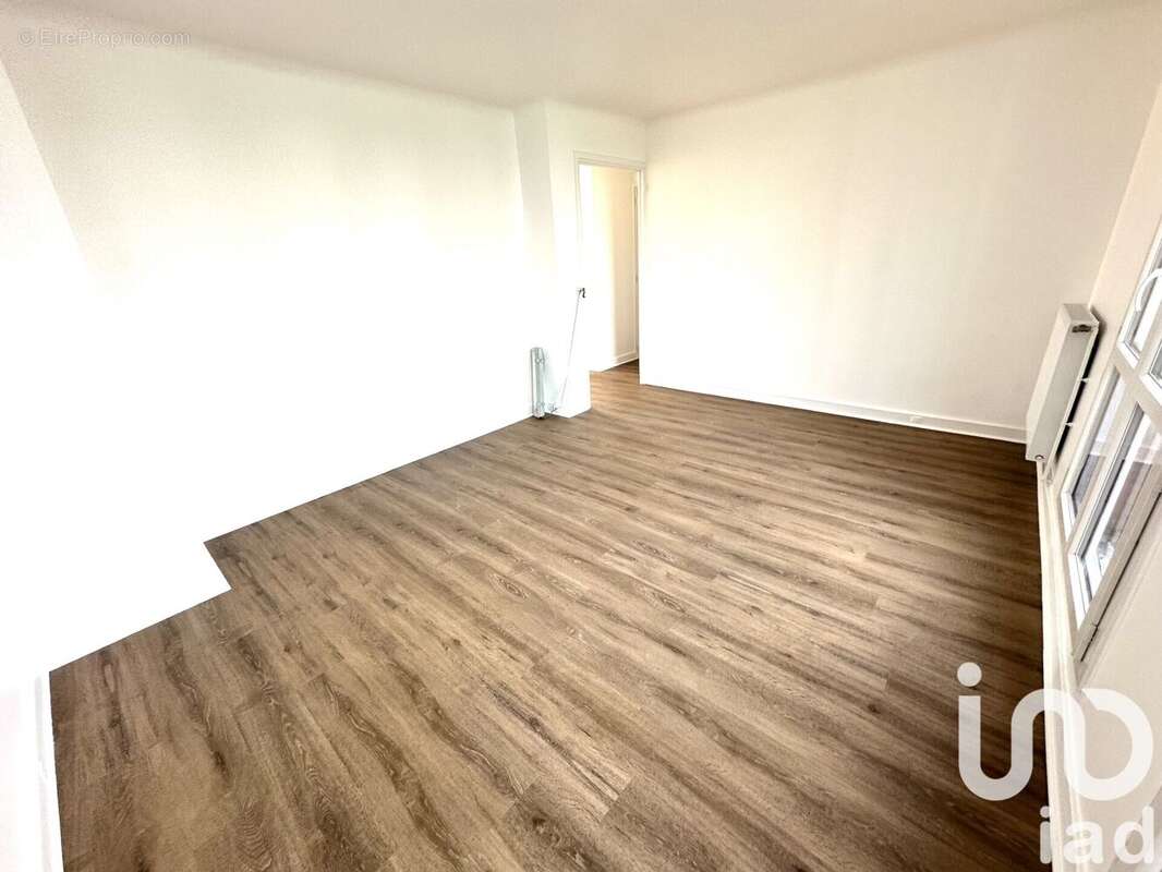 Photo 6 - Appartement à CHOISY-LE-ROI