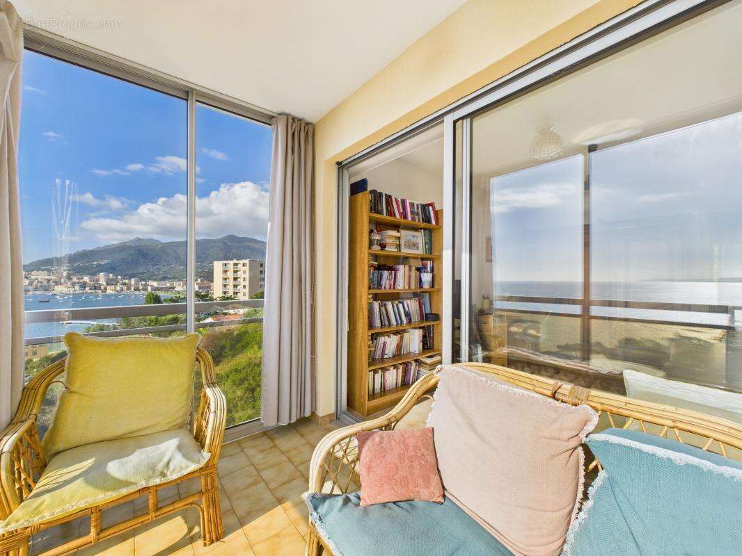 Appartement à AJACCIO