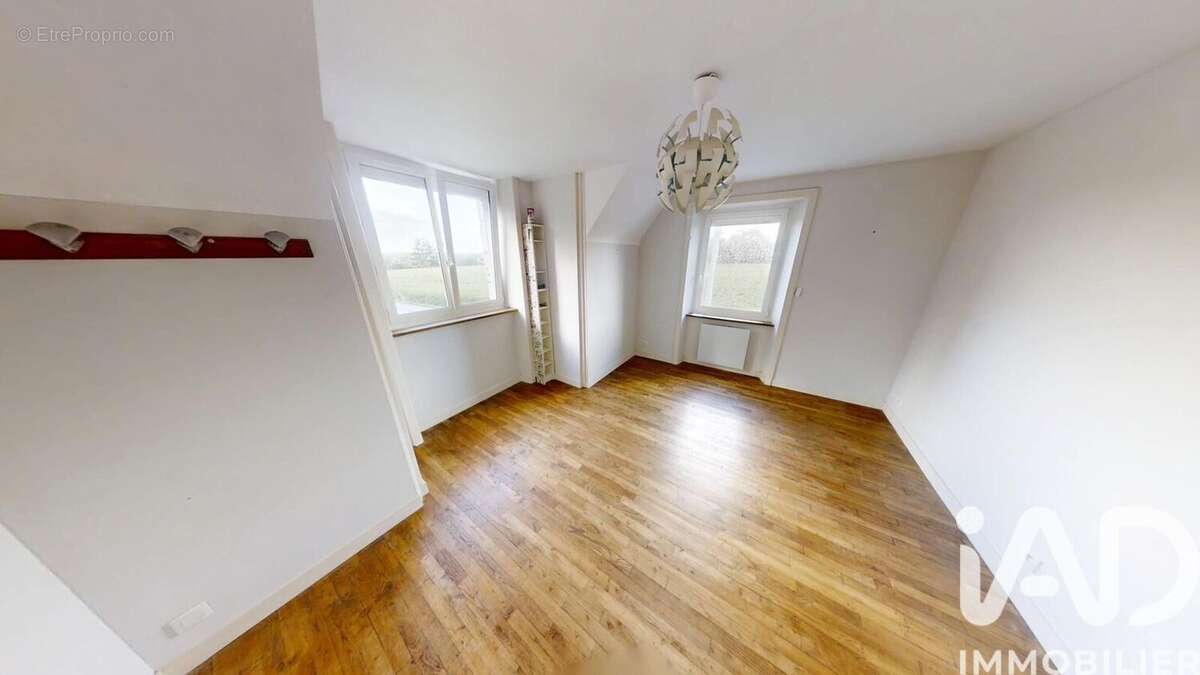 Photo 7 - Maison à BOBITAL