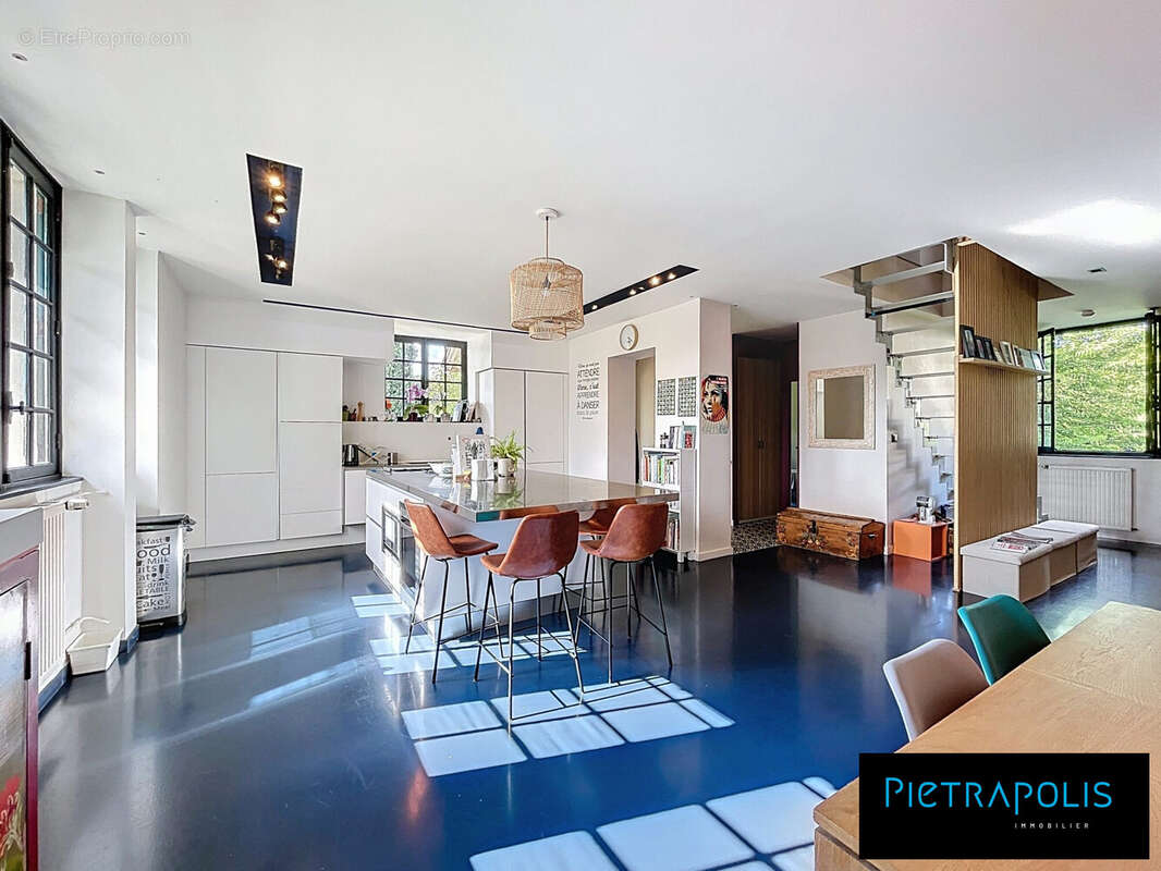 Appartement à CALUIRE-ET-CUIRE