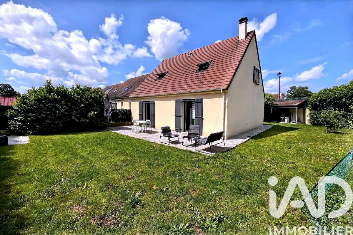 Photo 2 - Maison à SIVRY-COURTRY