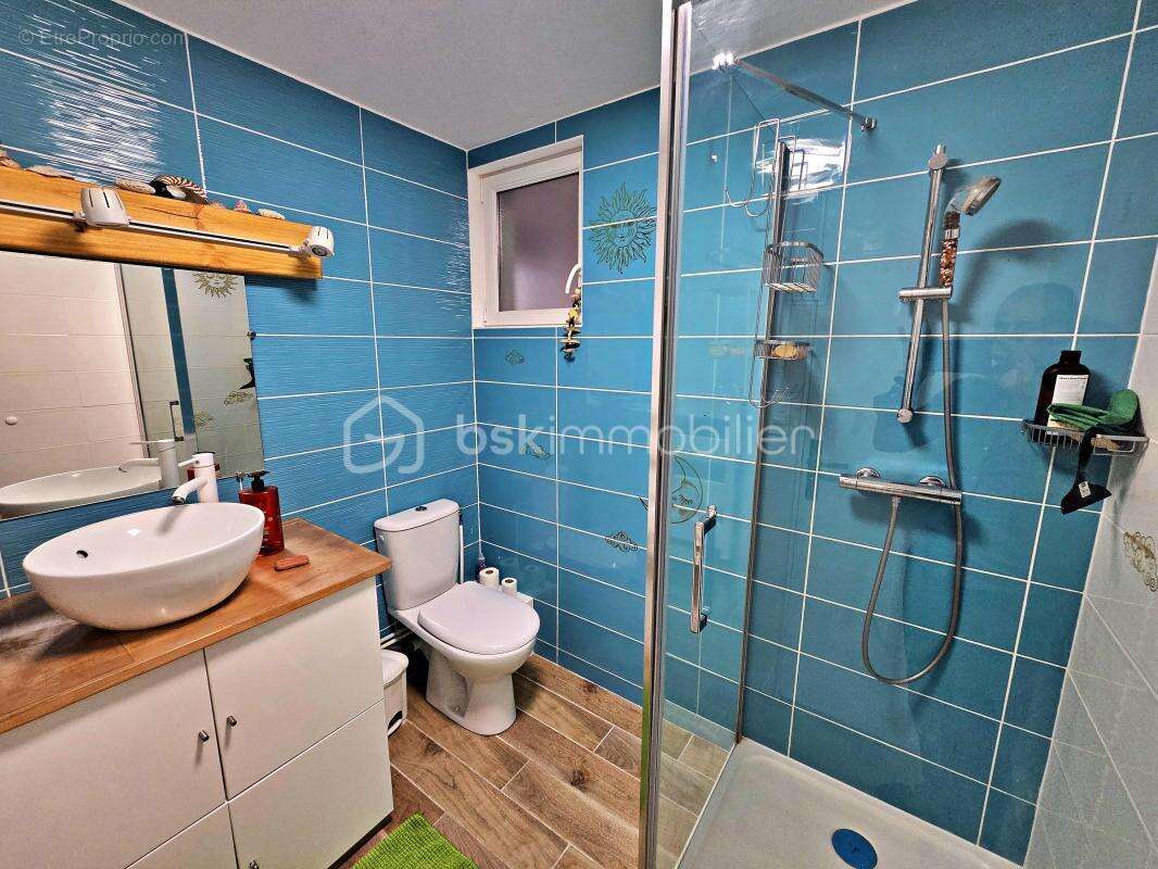 EXCLUSIVITÉ – À 100 m de la mer – Maison T5 + Duplex indépendant – Idéal famille, investissement ou projet multigénérationnel - photo 13