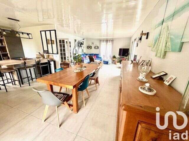 Photo 4 - Maison à IZON