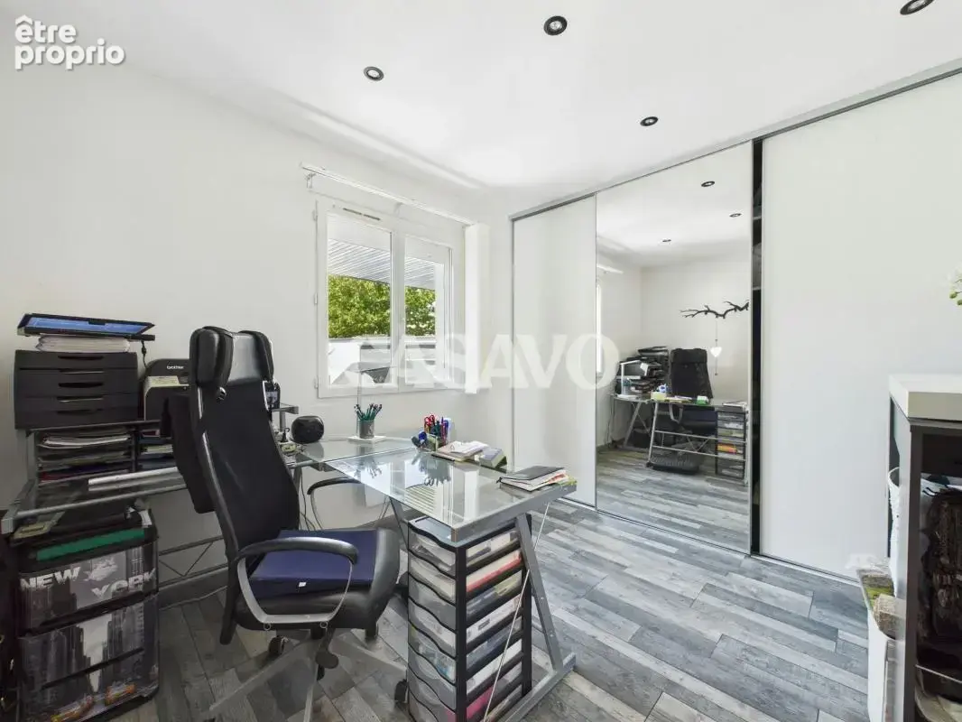 Vente Maison 8 pièces de 189m² - 01330 Sainte-Olive - photo 9