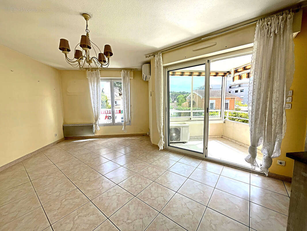 Appartement à SAINT-RAPHAEL