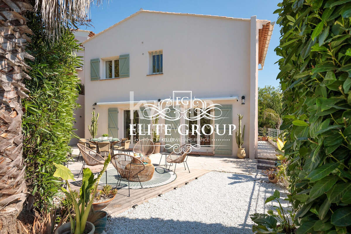 Maison 140 m² à Vallauris  - photo 2