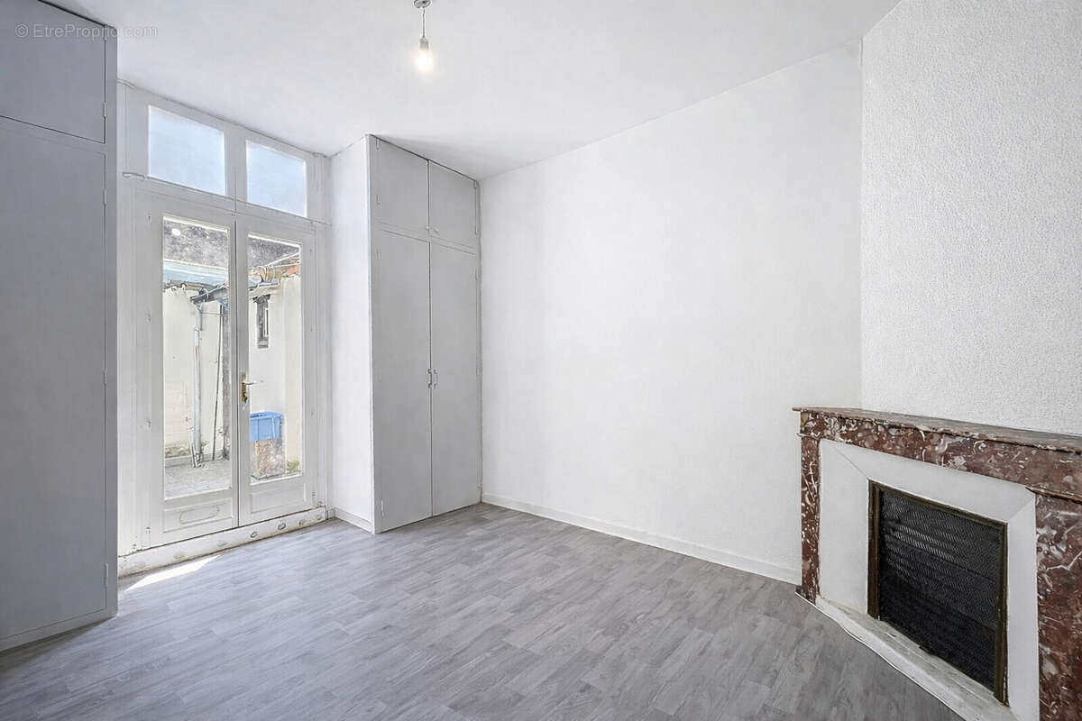 Appartement à NIMES