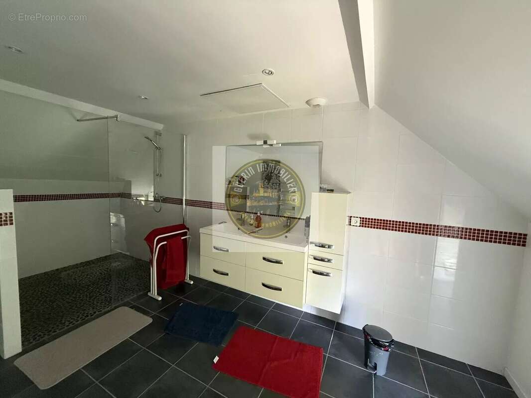 Maison à GERMIGNY-L&#039;EXEMPT