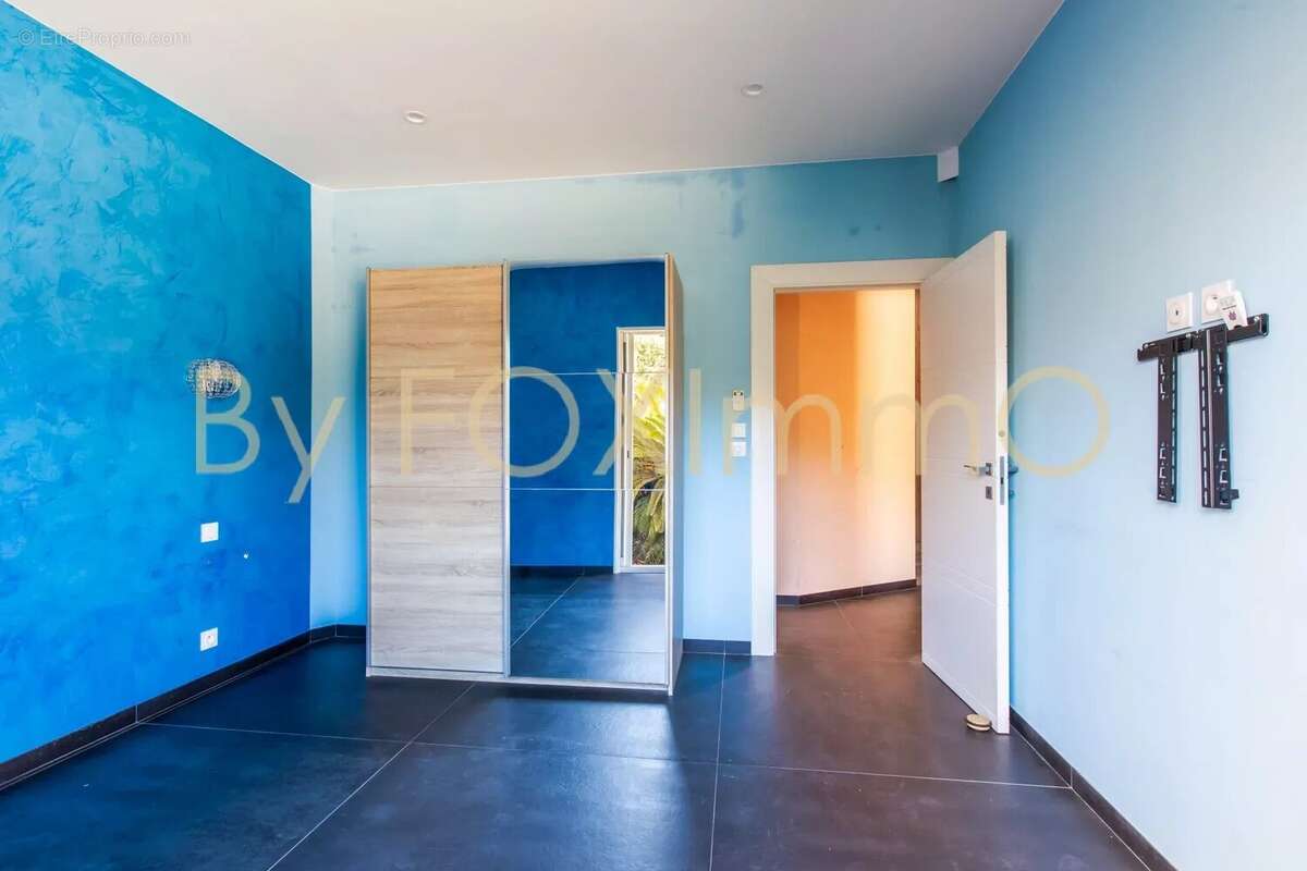 Maison à CAGNES-SUR-MER