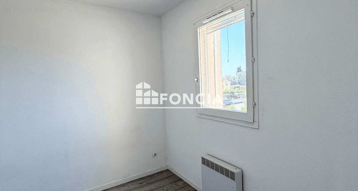 Appartement à LA LONDE-LES-MAURES