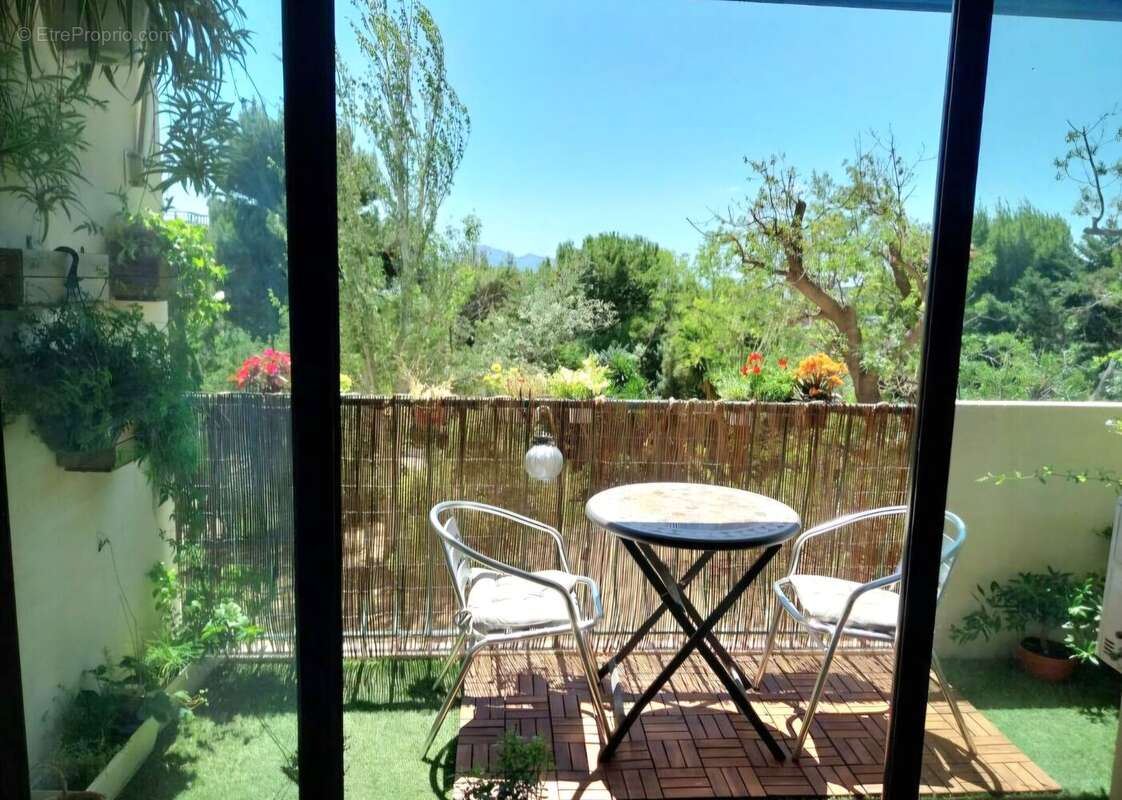 Photo 3 - Appartement à MARSEILLE-12E