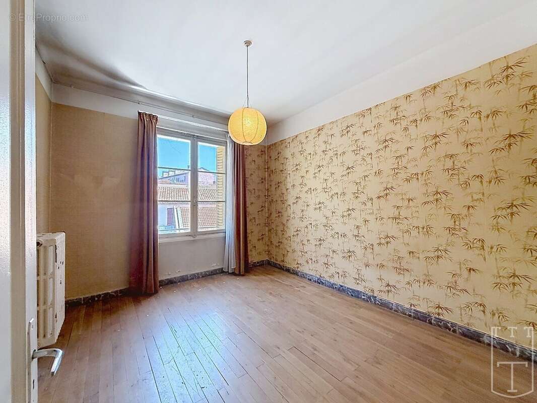 Appartement à AUBENAS