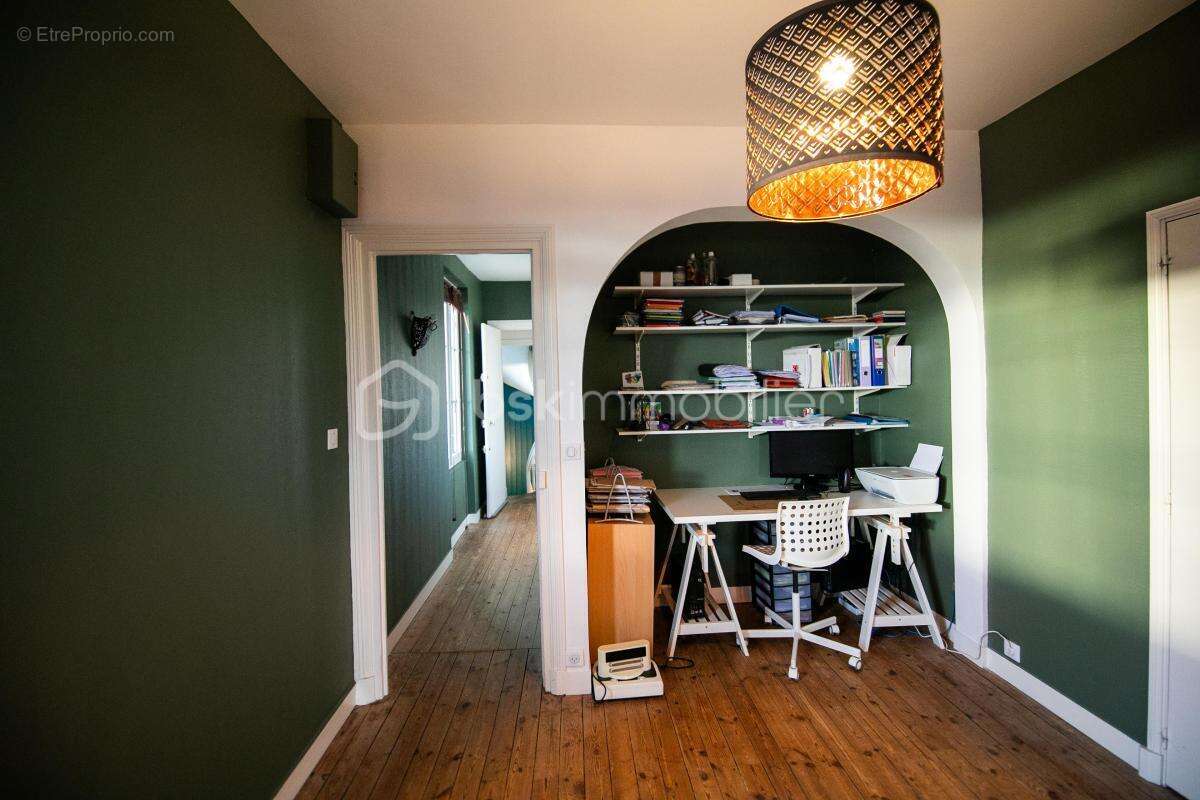 Maison à CHATEAU-RENAULT