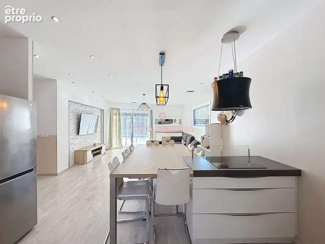 Maison 5 pièces 95 m² à vendre à Saint-Paul-Les-Romans (26750) - photo 80
