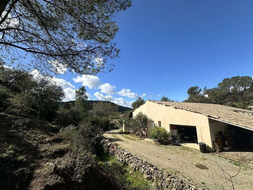 Photo 3 - Maison à PRADES-SUR-VERNAZOBRE
