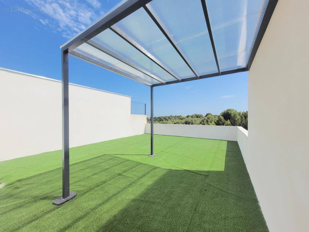 Appartement à SAUSSET-LES-PINS