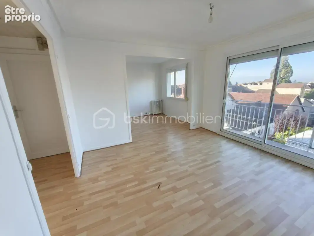 Nouveau appartement 63m2 renove a dole - photo 1
