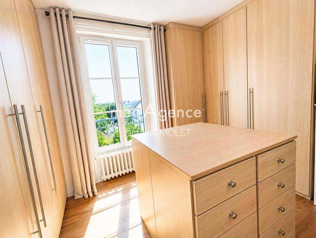 Maison de caractère de 10 pièces avec piscine - photo 14