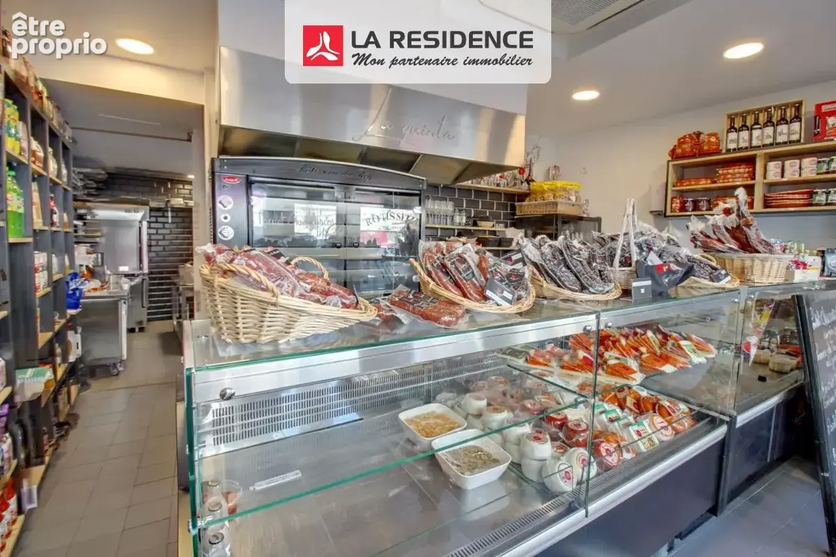Commerce 60 m² à vendre à Conflans-Sainte-Honorine (78700) - photo 2