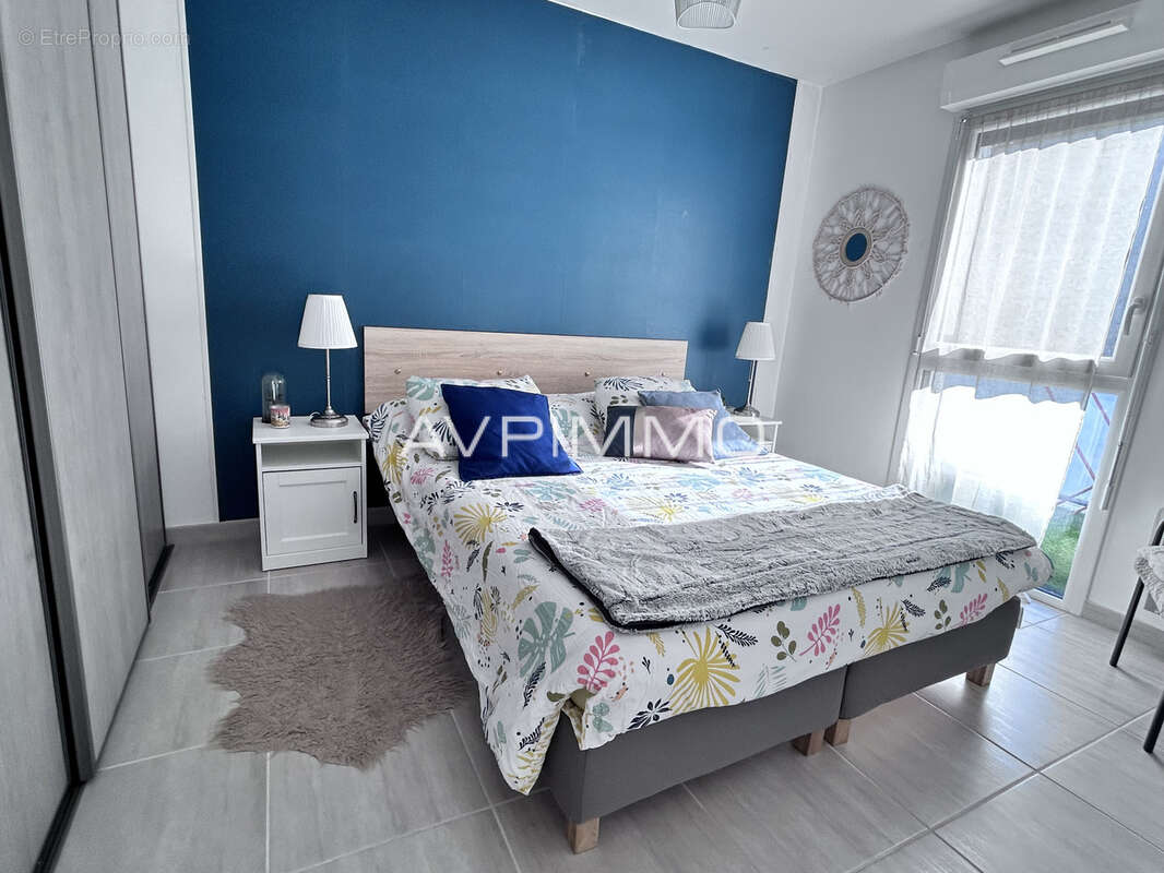 Appartement à SAINT-CYR-SUR-MER