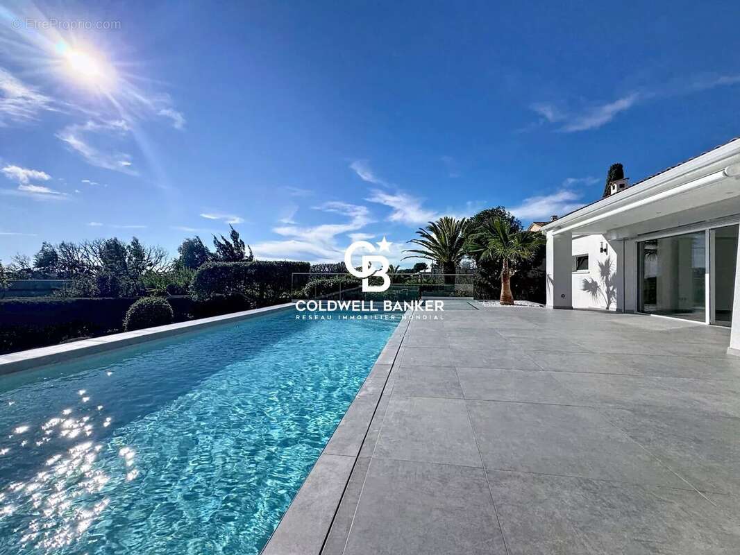 Maison à SAINT-RAPHAEL