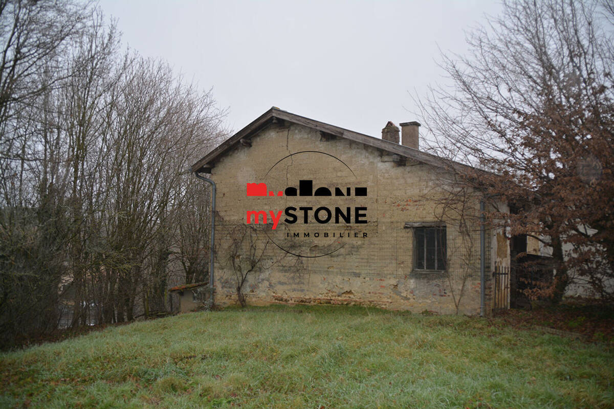 Maison à CHATILLON-SUR-CHALARONNE